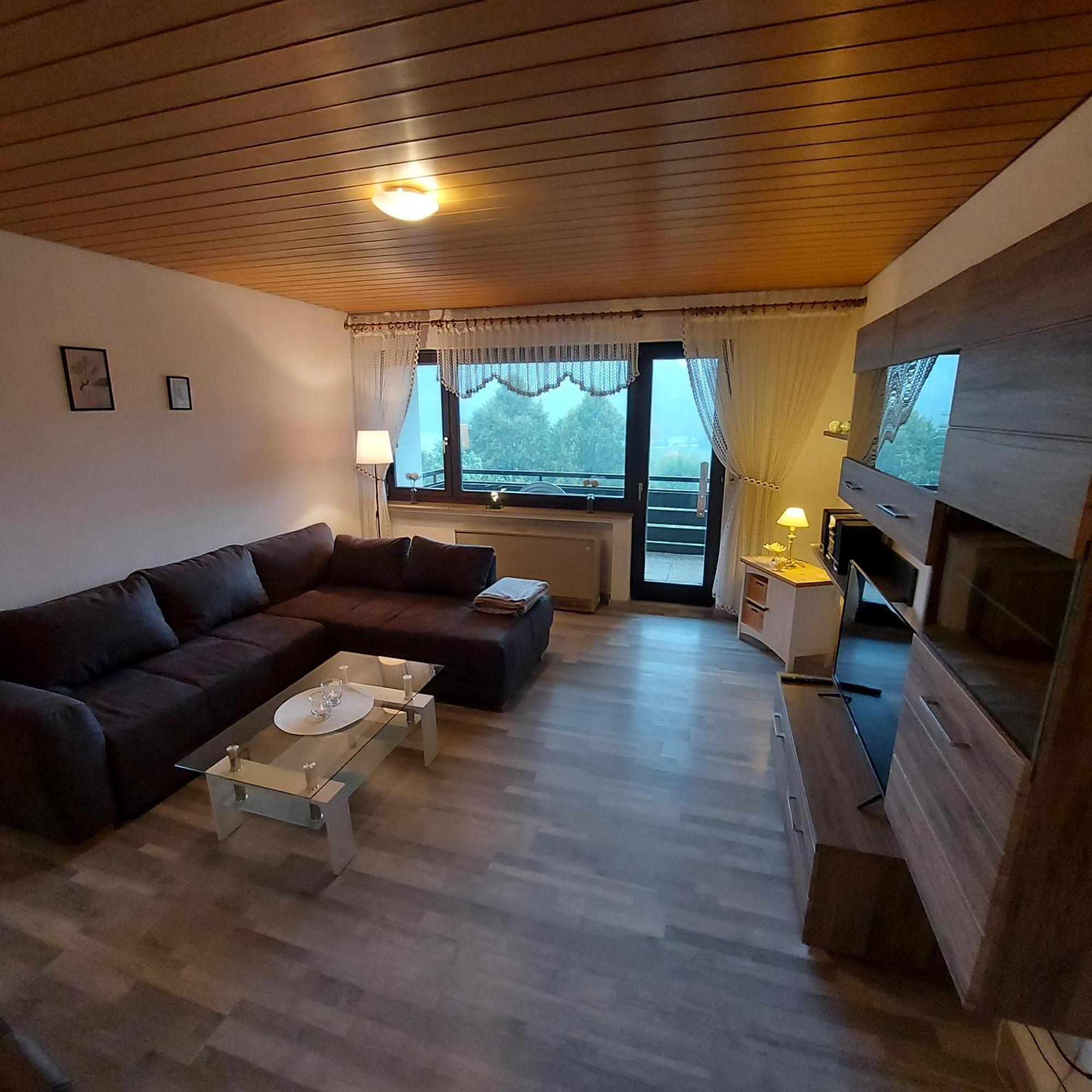 Am Apartment *